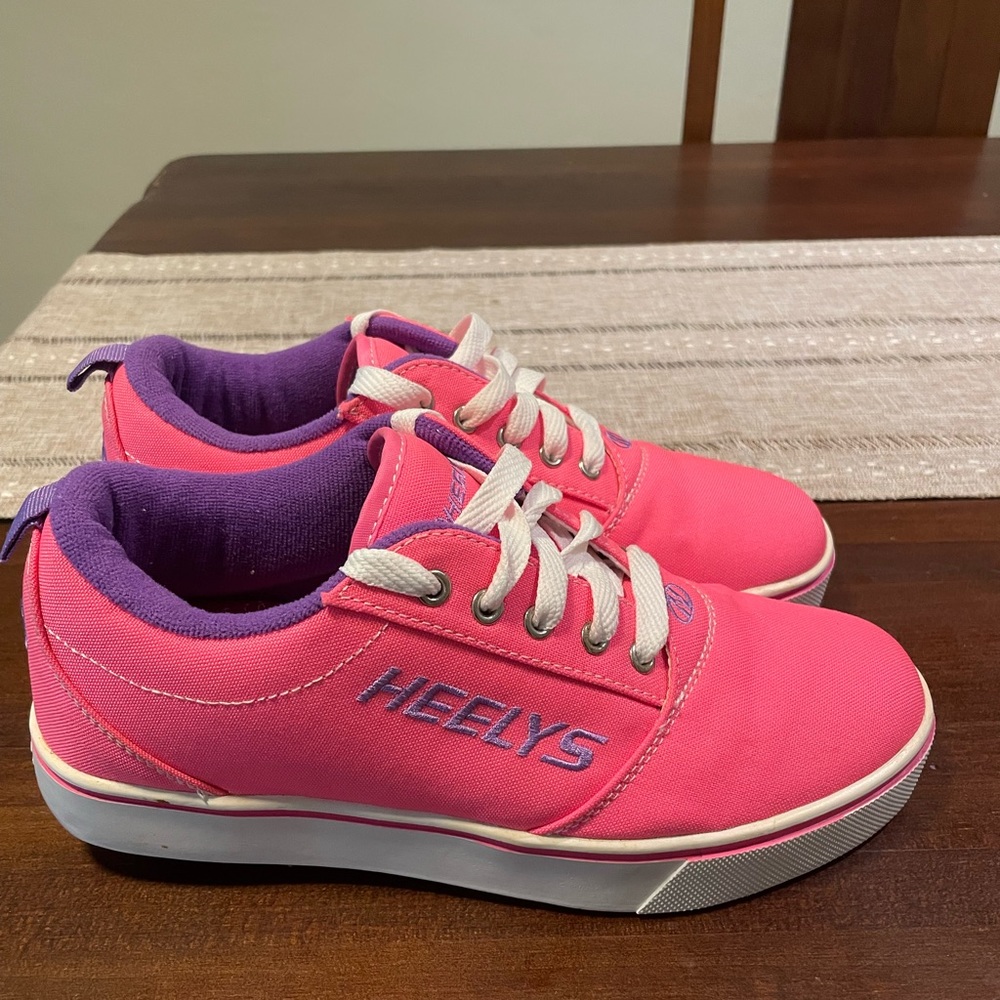 HEELYS Women’s Pro 20 Shoes Size 7 Pink White